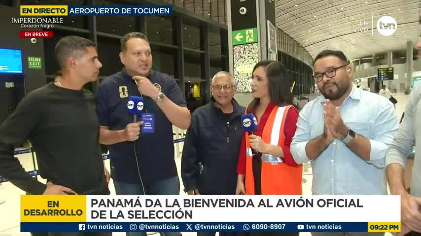 Avión de La Sele llega a Panamá