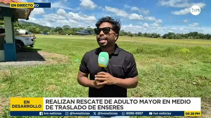 Adulto mayor con dificultades para caminar es evacuado en helicóptero