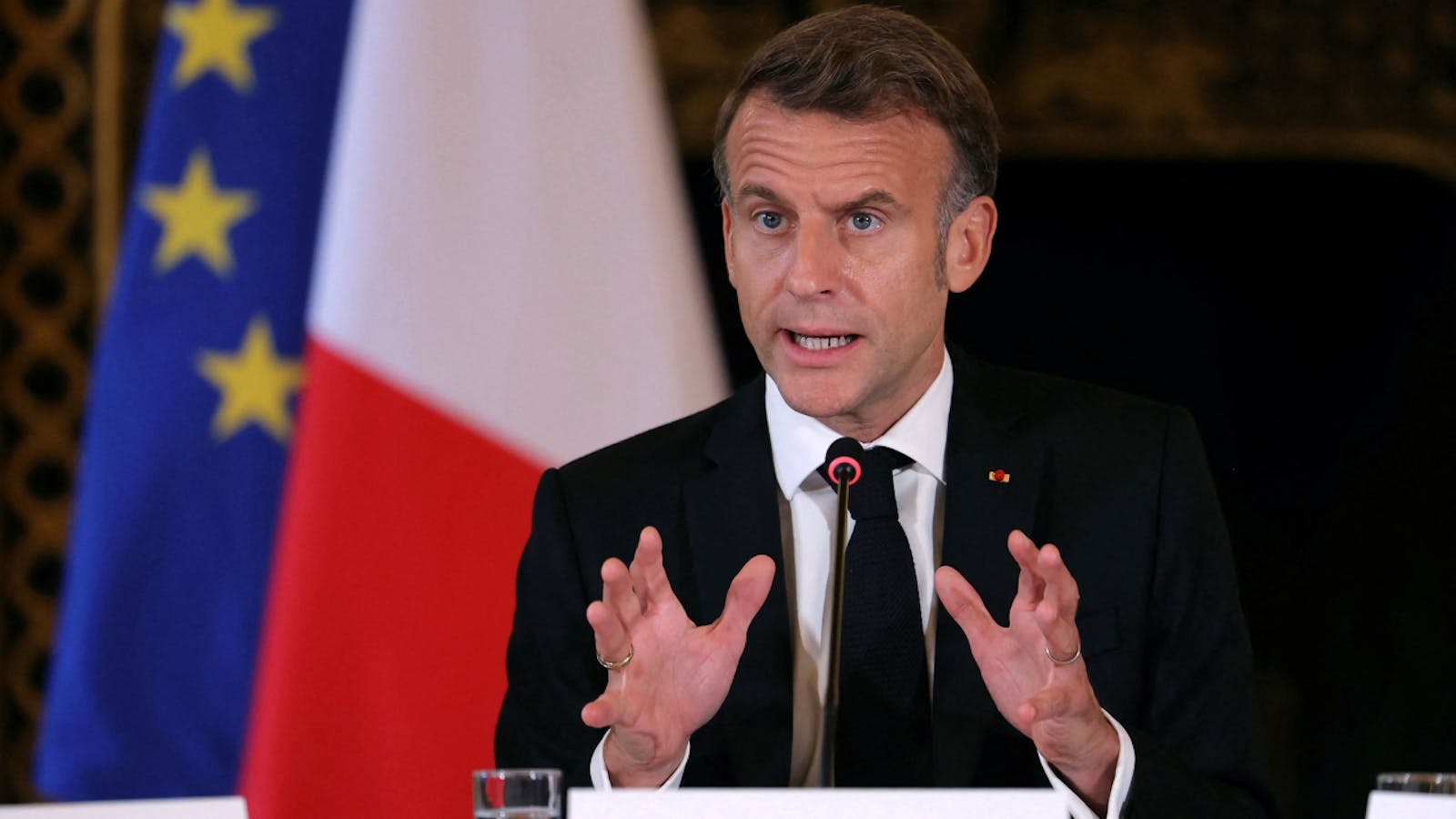 El laberinto de Emmanuel Macron en Francia episode artwork