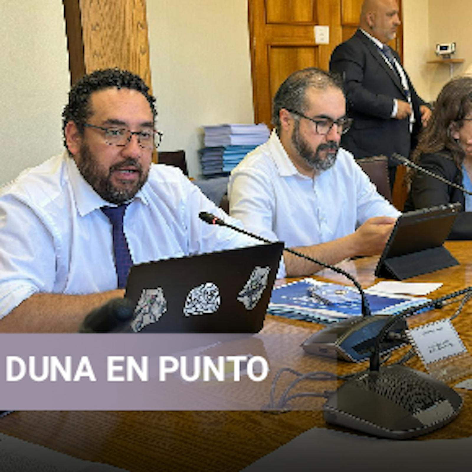 Conclusiones tras seminario del FES, lío por la megatoma de San Antonio y propuesta de reajuste que afina el sector público episode artwork