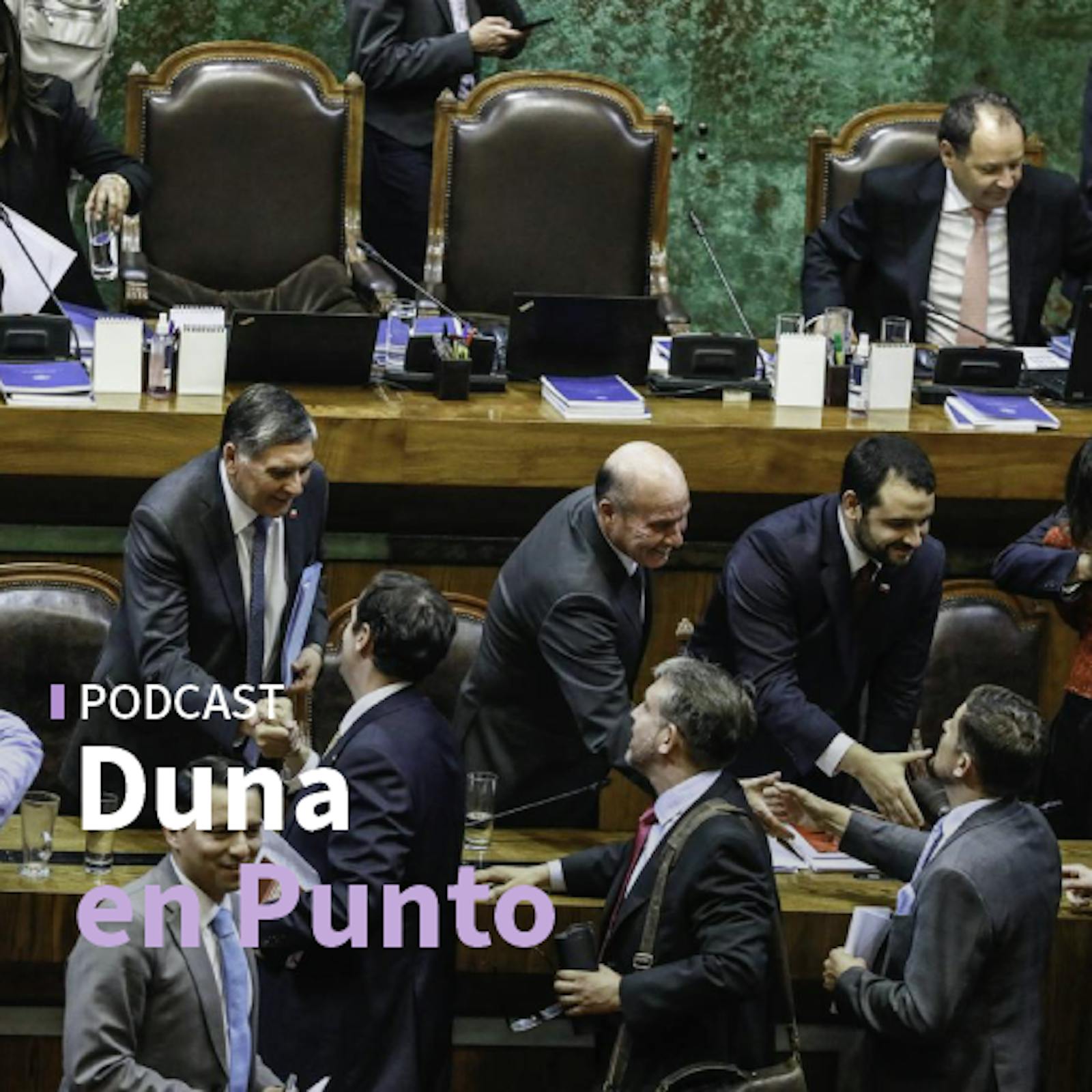 Críticas a las medidas por el alza del combustible, el fuego de amigo de la oposición y la condena a presidio perpetuo de los asesinos de Cañete Críticas a las medidas por el alza del combustible, el fuego de amigo de la oposición y la condena a presidio perpetuo de los asesinos de Cañete