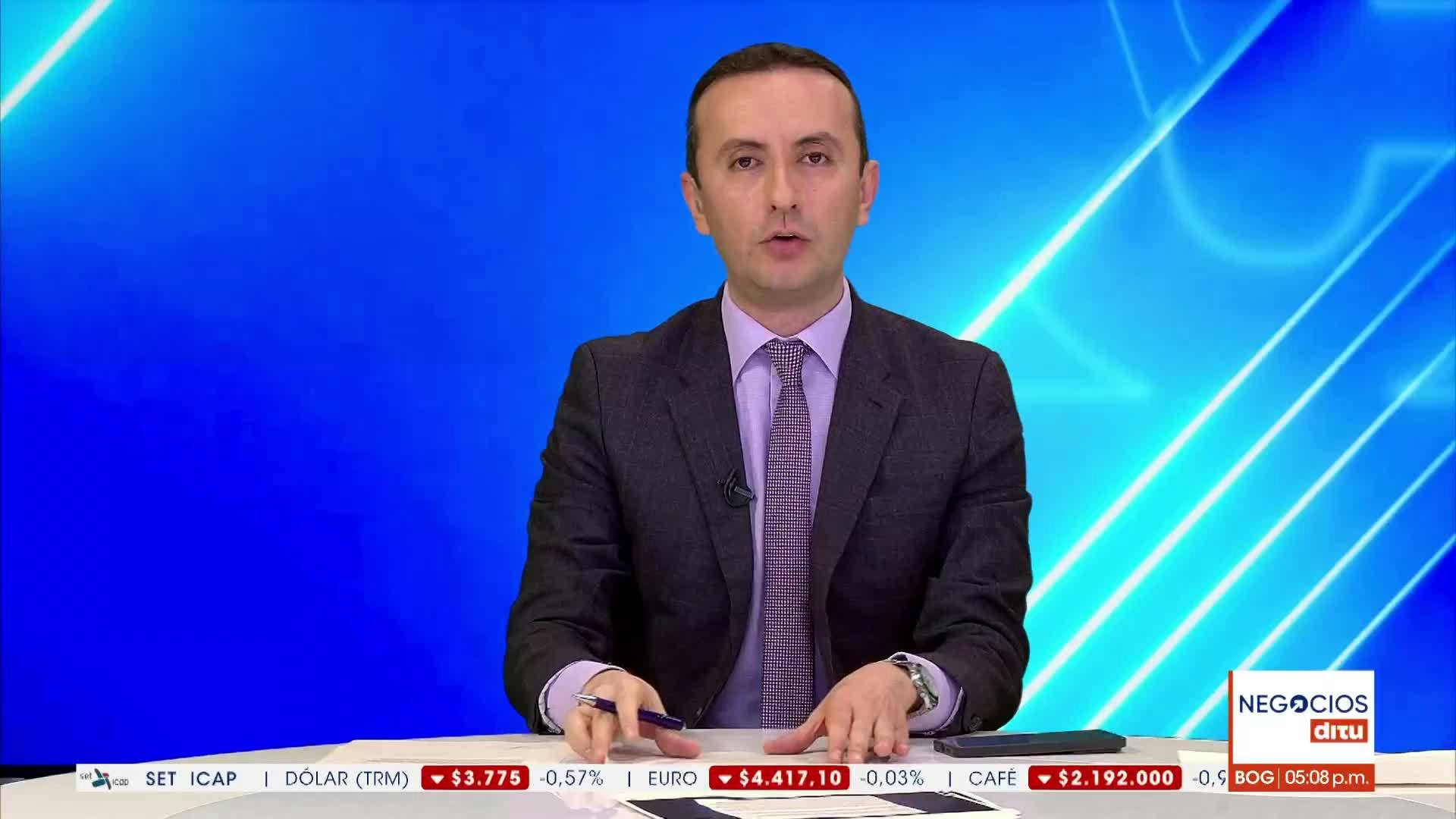 Contraloría advierte por manejo de la deuda