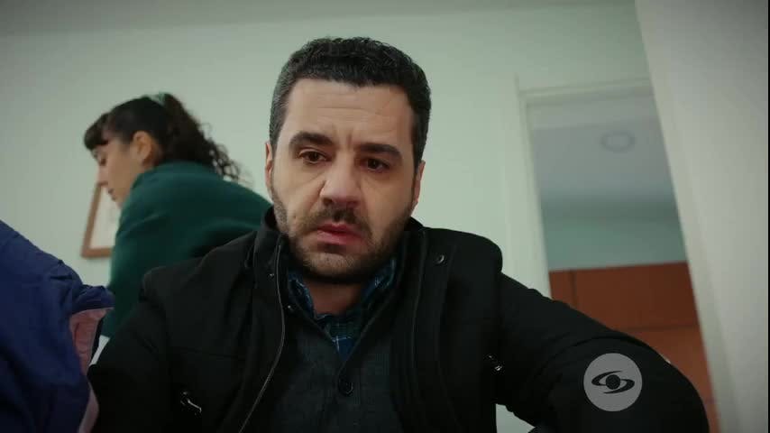 Mahir: entre dinero y verdad