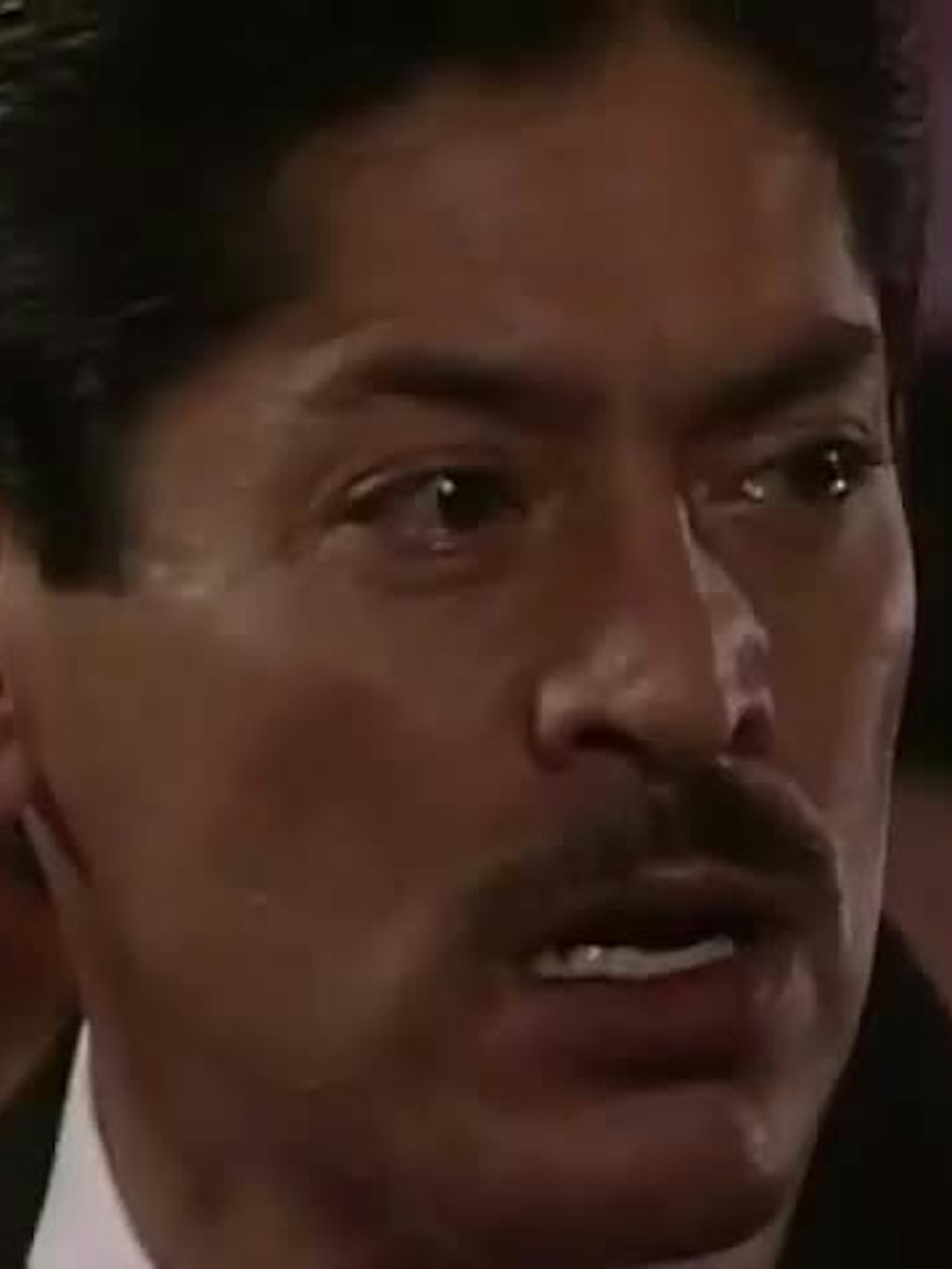 Un amor rodeado de secretos