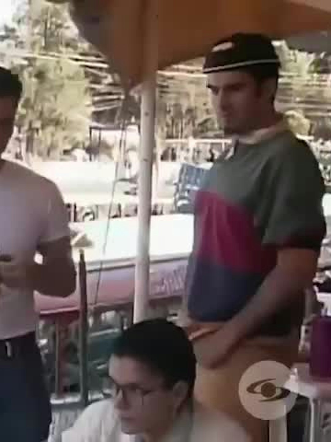 Abril cae en la trampa